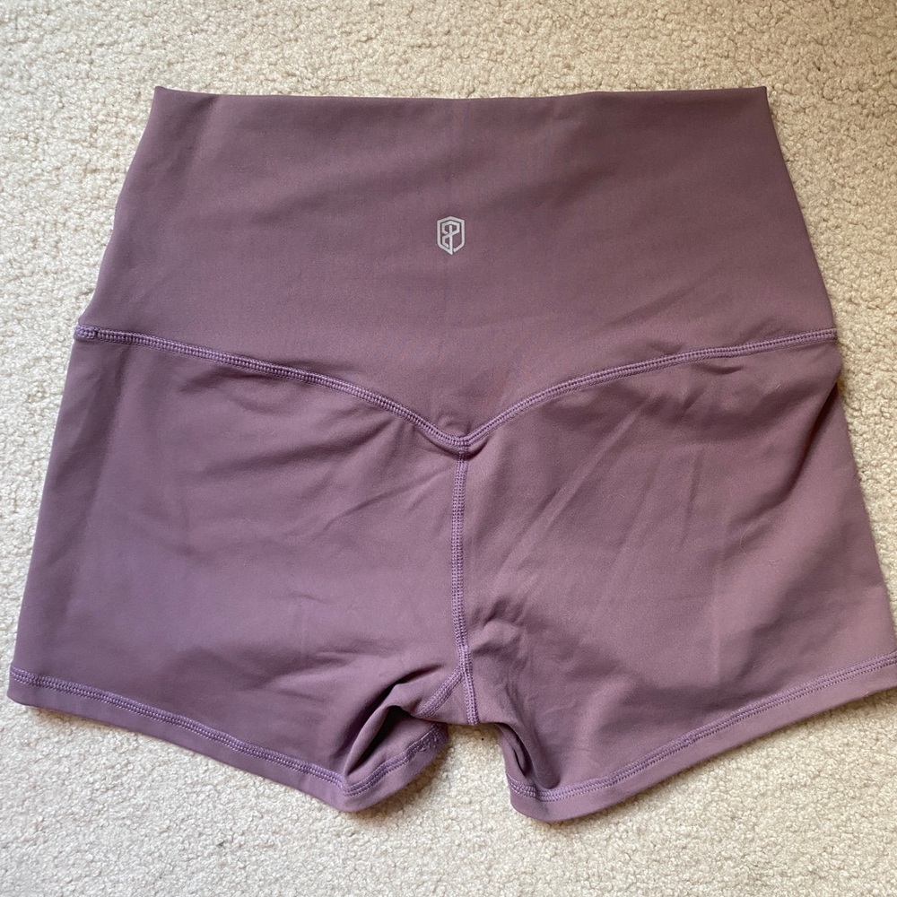 Born Primitive Blush “New Heights” Booty Short Size Medium (NEW)
